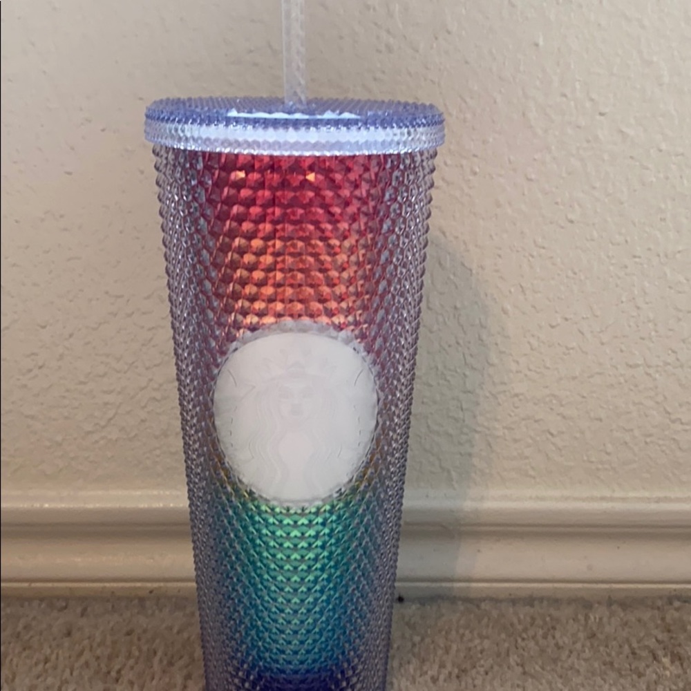 Rainbow pride studded cup - Picture 4 of 4